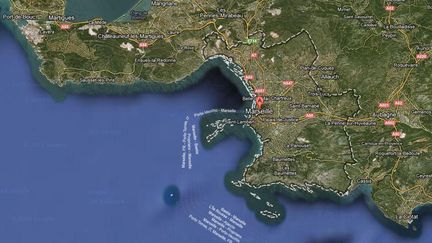 Le policier se trouvait dans une &eacute;picerie lorsqu'une altercation a &eacute;clat&eacute; entre lui et un groupe de jeunes, &agrave; Marseille (Bouches-du-Rh&ocirc;ne). (GOOGLE MAPS / FRANCETV INFO)