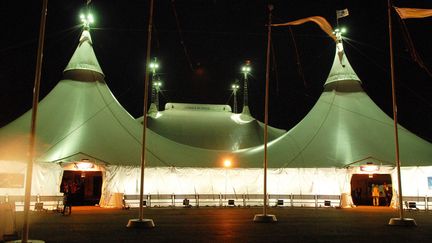 Chapiteaux de cirque en 2007
 (BENAROCH/SIPA)