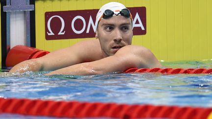 Le nageur français Jérémy Stravius lors de son élimination en séries du 200 m nage libre, aux Mondiaux de natation, le 24 juillet 2017 à Budapest (Hongrie). (STEPHANE KEMPINAIRE / AFP)