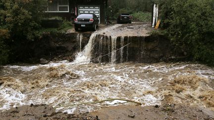 Inondations apr&egrave;s des pluies diluviennes &agrave; Coal Creek (Colorado, Etats-Unis), le 12 septembre 2013. (RICK WILKING / REUTERS)