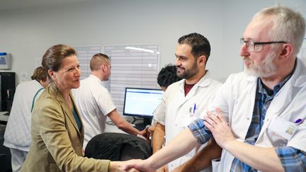 La ministre de la Santé, Agnès Buzyn, en visite à l'hôpital de Lens (Pas-de-Calais), le 7 février 2020. (THIERRY THOREL / NURPHOTO)