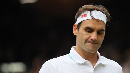 Roger Federer lors des quarts de finale messieurs à Wimbledon, le 7 juillet 2021. (SHUHEI YOKOYAMA / AFP)