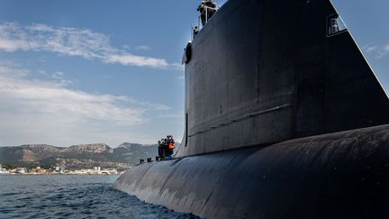 13h : Crise des "sous-marins" : la France qualifie les Britanniques "d'opportunistes"