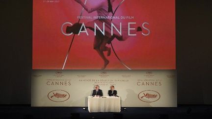 Thierry Frémaux et Pierre Lescure annoncent la sélection du 70e Festival de Cannes (2017)
 (LIONEL BONAVENTURE / AFP)