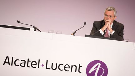 &nbsp; (L'ex-directeur général d'Alcatel-Lucent, Michel Combes, devrait toucher un peu moins de 8 millions d'euros sur trois ans. © MAXPPP / Xavier de Torres)