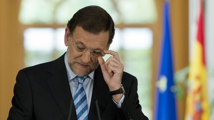 Le Premier ministre espagnol Mariano Rajoy a donn&eacute; une conf&eacute;rence de presse dimanche 10 juin pour s'expliquer sur le plan d'aide europ&eacute;en dont va b&eacute;n&eacute;ficier son pays. (DANI POZO / AFP)
