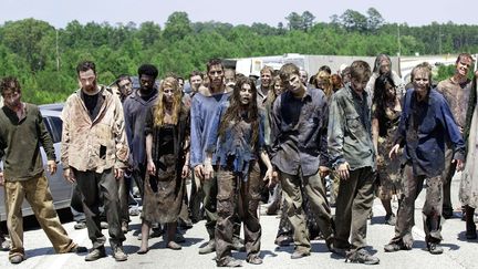 Cette image montre une sc&egrave;ne de la s&eacute;rie "Walking Dead" tourn&eacute;e &agrave; Grantville, en G&eacute;orgie. (GENE PAGE / AP / SIPA)