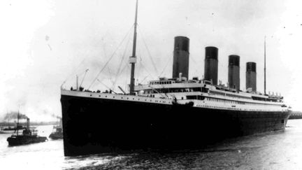 Le Titanic photographié le jour de son départ, le 10 avril 1912. (AP/SIPA / AP)