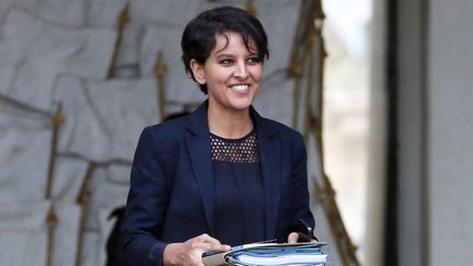 La ministre de l'Education nationale, Najat Vallaud-Belkacem, &agrave; la sortie du Conseil des ministres, le 20 mai 2015, &agrave; Paris. (PATRICK KOVARIK / AFP)