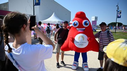 Ambiance sur le site de tir sportif à Châteauroux, le 29 juillet 2024. (TROULLIAUD / MAXPPP)