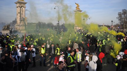 Des "gilets jaunes" à Paris, samedi 16 février 2019 lors du quatorzième week-end de mobilisation. (ERIC FEFERBERG / AFP)