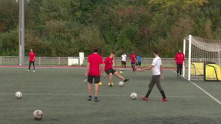 Le pass sanitaire pour les enfants de plus de 12 ans entrera en vigueur jeudi 30 septembre. (CAPTURE ECRAN FRANCE 2)