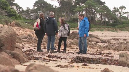 Finistère : la famille d’un pêcheur mobilisée pour le retrouver une semaine après sa disparition (FRANCE 2)