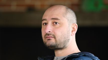 Ukraine : le journaliste  Arkadi Babtchenko est bien vivant, sa mort était une mise en scène