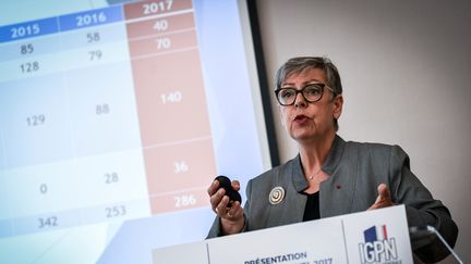 Marie-France Moneger, directrice de l'IGPN, donne une conférence de presse à Paris, le 26 juin 2018. (STEPHANE DE SAKUTIN / AFP)