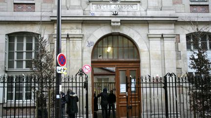 L'entrée du lycée Janson-de-Sailly, à Paris, le 14 janvier 2009. (MAXPPP)