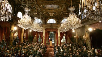 300 diplomates français&nbsp;réunis&nbsp;à l'Elysée, ici en 2005.&nbsp; (PASCAL PAVANI / AFP)