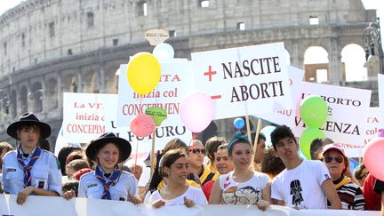 Manifestation anti-avortement à Rome, en Italie, le 14 mai 2012. (RICCARDO DE LUCA / MAXPPP)