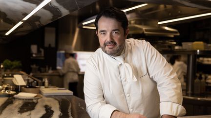 Le chef du Grand Restaurant, Jean-François Piège, le 4 mai 2023. (JOEL SAGET / AFP)