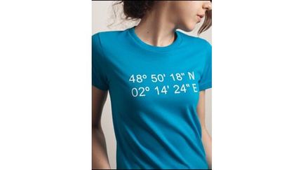 A chacun son lieu de prédilection, qui a une existence chiffrée qui le rend unique : ses coordonnées GPS. Signé American Apparel, chaque T-shirt DuckySpot se décline pour homme ou pour femme, en 17 couleurs et 4 tailles. Prix hors frais de port : 23,90 euros. www.duckyspot.com
 (DR)