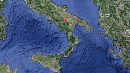 Un fusil utilis&eacute; pour une reconstitution historique a explos&eacute; faisant deux morts et cinq bless&eacute;s, samedi 29 ao&ucirc;t 2015, &agrave; Potenza (Italie). (GOOGLE MAPS)