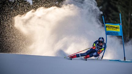 Le Norvégien Adrian Smiseth Sejersted sur la piste de Courchevel, le 7 février 2023. (MICHAEL KAPPELER / AFP)