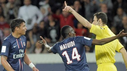 Matuidi et Thiago Silva (PSG) contre Valenciennes