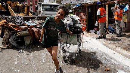 En 2012, le plus célèbre crakland de Sao Paolo, dans le quartier Estaçao da Luz, où 2 à 3000 consommateurs se droguaient chaque jour, a été démantelé. Mais de nombreux autres ont poussé comme des champignons.  (Nacho Doce)