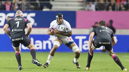 Viktor Kolelishvili sous le maillot Clermontois, ici face au Stade Français (ERIC BALEDENT / MAXPPP)