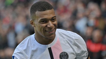 Kylian Mbappé lors du match de Ligue 1 Rennes-PSG le 3 octobre 2021 (LOIC VENANCE / AFP)