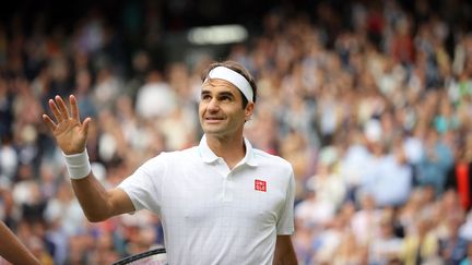 Roger Federer lors des quarts de finale messieurs&nbsp;de Wimbledon 2021 à Londres, le 7 juillet 2021. (SHUHEI YOKOYAMA / AFP)