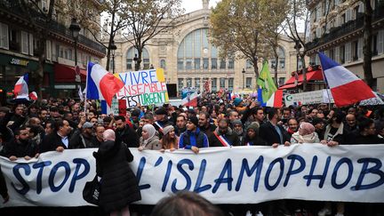 Marche contre l'islamophobie Gare du Nord&nbsp;à Paris, le 10 novembre 2019. (CHRISTOPHE PETIT TESSON / EPA)