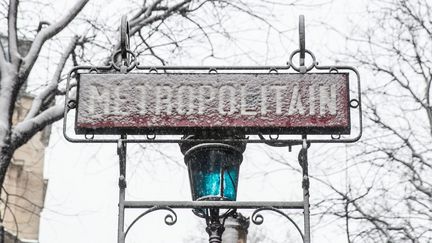 La circulation des bus est interrompue mardi 6 février 2018 au soir en Ile-de-France, y compris à Paris, en raison de la neige et du verglas.
 (MAXPPP)