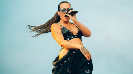 La chanteuse suédoise Tove Lo lors de son concert à Rock en Seine, le 23 août 2023. (OLIVIER HOFFSCHIR)