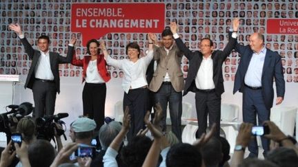 Les candidats à la primaire socialiste se sont retrouvés lors des Universités d'été du PS à la Rochelle, les 26, 27 et 28 août 2011. (AFP - Pierre Andrieu)