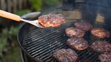 La premi&egrave;re viande &agrave; partir de cellules souches pourrait &ecirc;tre cr&eacute;&eacute;e d&egrave;s l'automne prochain. (MARIA KALLIN / GETTY IMAGES)