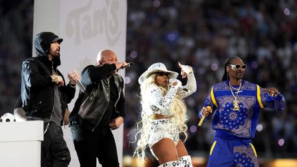 Super Bowl 2022 : le show légendaire d'Eminem, Dr Dre, Snoop Dogg, Kendrick  Lamar, Mary J. Blige et 50 Cent en images - Elle