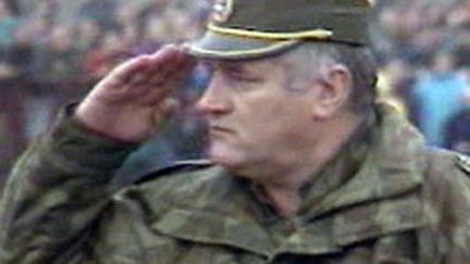 En 1995, les forces bosno-serbes étaient commandées par le général Ratko Mladic, toujours en cavale. (France 2)