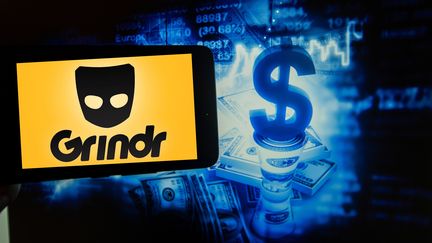 Le logo de l'application de rencontres entre homosexuels Grindr. (ALEXANDER POHL / NURPHOTO)