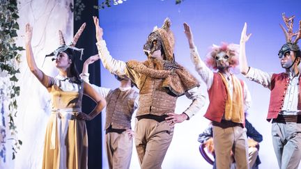 "Beaucoup de bruit pour rien" de William Shakespeare mis en scène par Salomé Villiers et Pierre Hélie au Festival d'Avignon Off 2019. (Julien Jovelin)