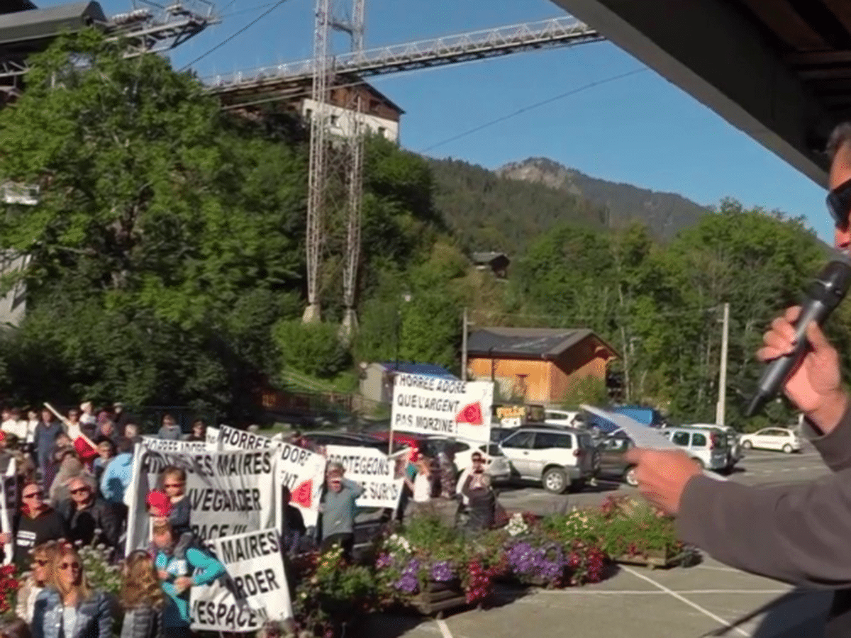 Morzine : beaucoup d'ambiance sur le village du Tour en ce jour de repos -  La Tribune Republicaine