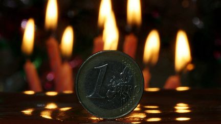 L'euro, la monnaie unique europ&eacute;enne, f&ecirc;tera ses dix ans d'existence le 1er janvier 2012. (PATRICK GUYOT / MAXPPP)