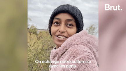 Melat Mengistu est une jeune Éthiopienne, réfugiée en France depuis 2019. Elle habite actuellement à Oloron-Sainte-Marie, dans les Pyrénées-Atlantiques. Pour Brut, elle raconte son arrivée dans la commune. (BRUT / FRANCEINFO)