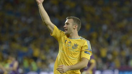 L'Ukrainien Chevtchenko &agrave; l'issue du match de l'Euro 2012 remport&eacute; 2 - 1 par l'Ukraine face &agrave; la Su&egrave;de, lundi 11 juin 2012.&nbsp; (JONATHAN NACKSTRAND / AFP)