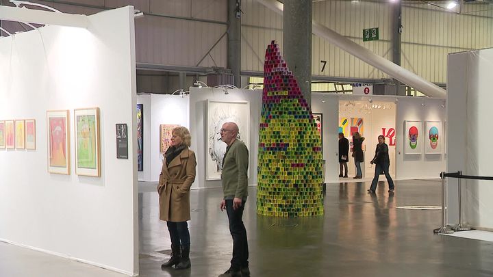 Plus de 2500 œuvres exposées dans ce grand musée éphémère. (France 3 Nord Pas-de-Calais)