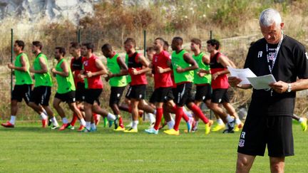 Fabrizio Ravanelli, nouveau coach de l'AC Ajaccio (PASCAL POCHARD CASABIANCA / AFP)