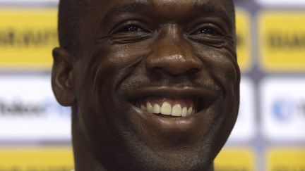 Clarence Seedorf lors de l'annonce de sa retraite de joueur et de son arriv&eacute;e &agrave; la t&ecirc;te du Milan AC, le 14 janvier 2014 &agrave; Rio de Janeiro (Br&eacute;sil).&nbsp; (RICARDO MORAES / REUTERS)